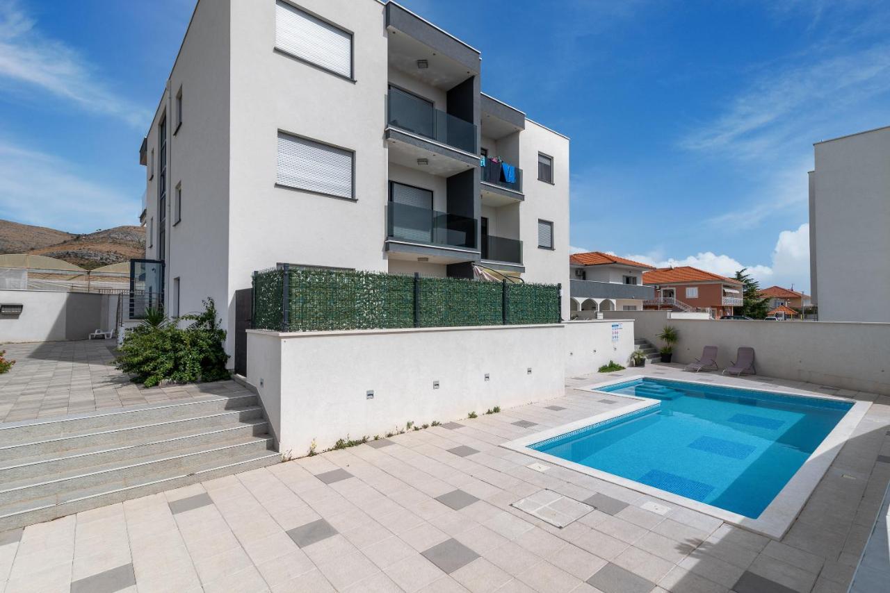 Apartman Lorena Trogir Exteriér fotografie