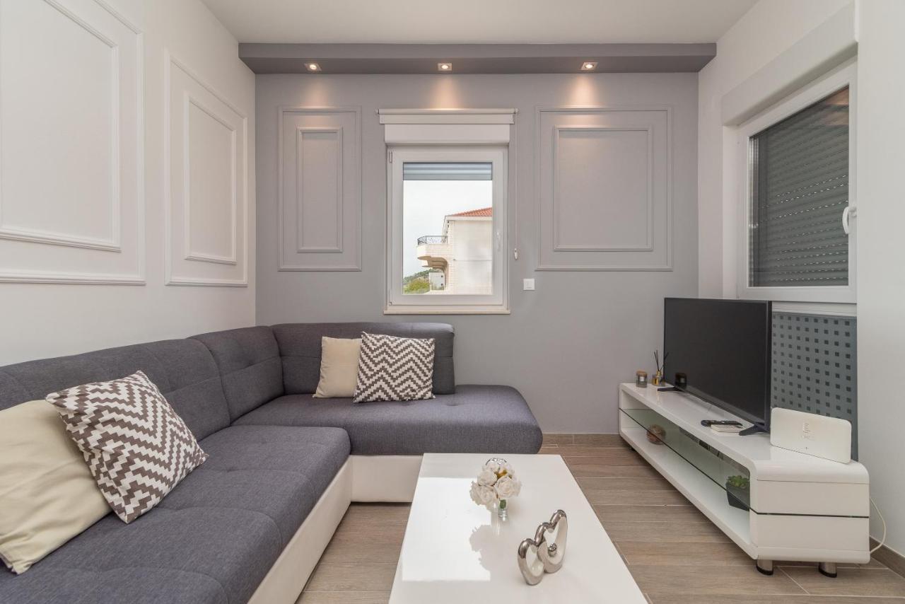Apartman Lorena Trogir Exteriér fotografie