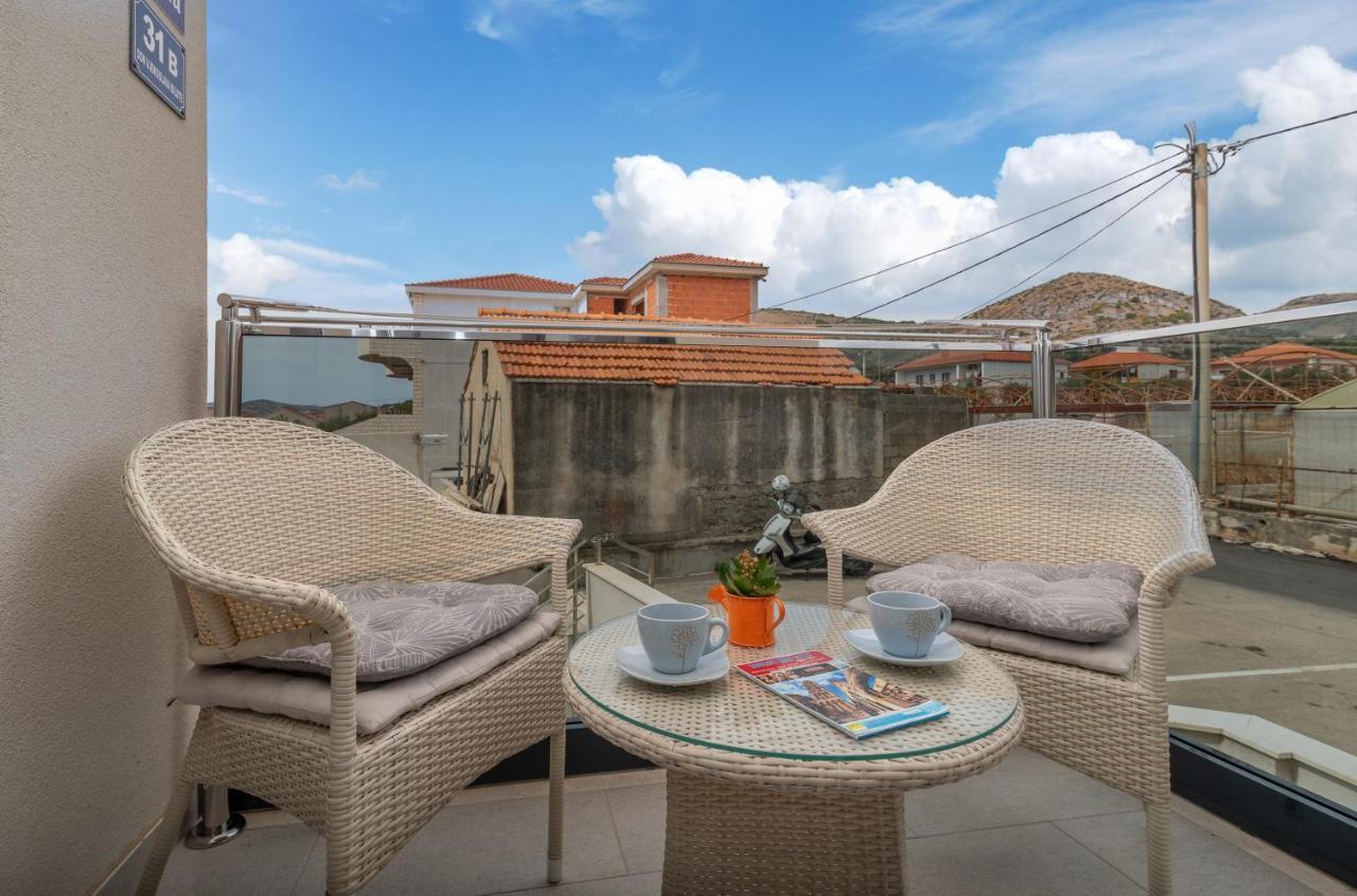 Apartman Lorena Trogir Exteriér fotografie