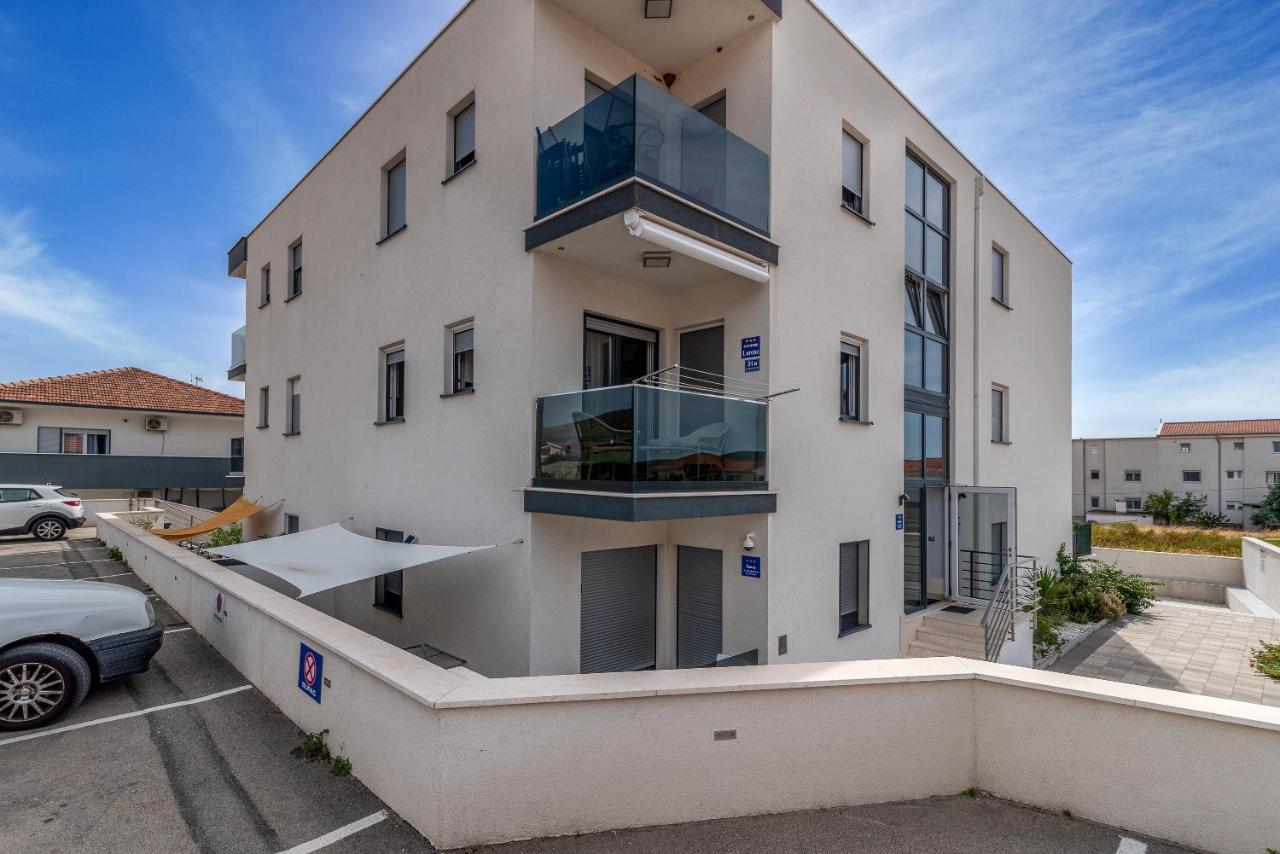 Apartman Lorena Trogir Exteriér fotografie