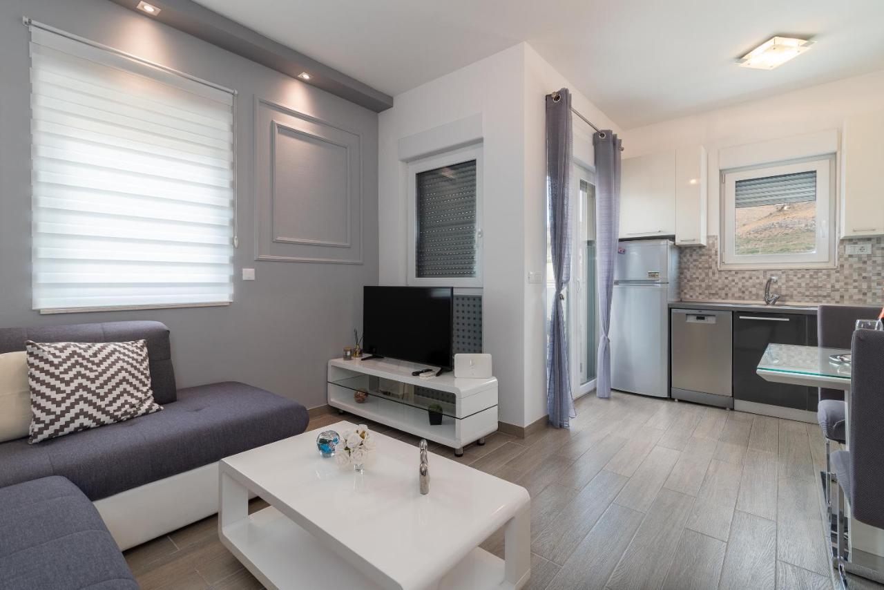 Apartman Lorena Trogir Exteriér fotografie