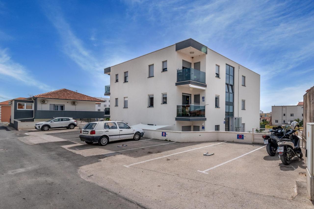 Apartman Lorena Trogir Exteriér fotografie