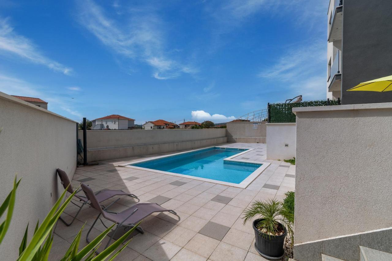Apartman Lorena Trogir Exteriér fotografie