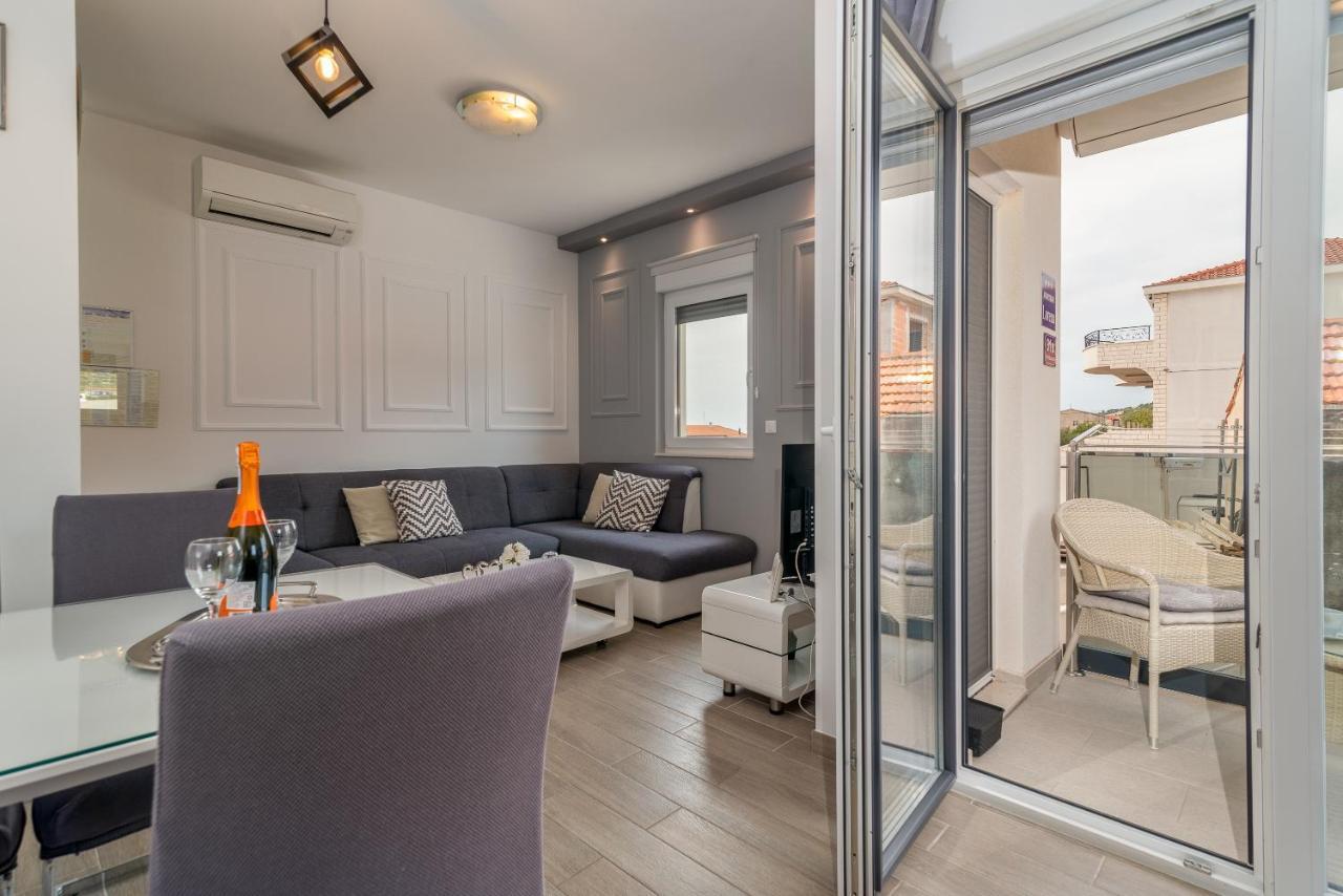 Apartman Lorena Trogir Exteriér fotografie